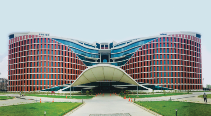 24 IPS officers transferred in UP