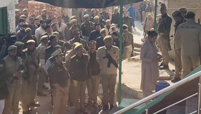 Police arrived at the scene to investigate