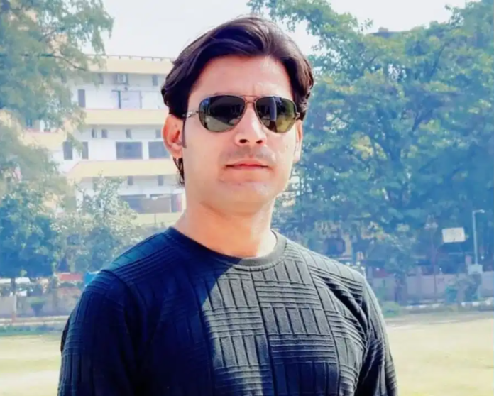 Bharat Bhushan Tiwari