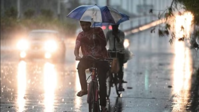 Heavy rain in Ahmedabad